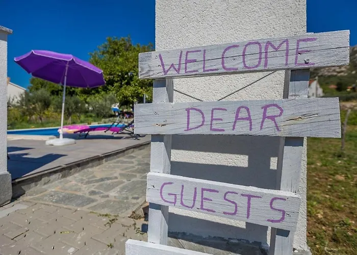 U Kuci S Bazenom - Hacienda Penzion Draga Bašćanska